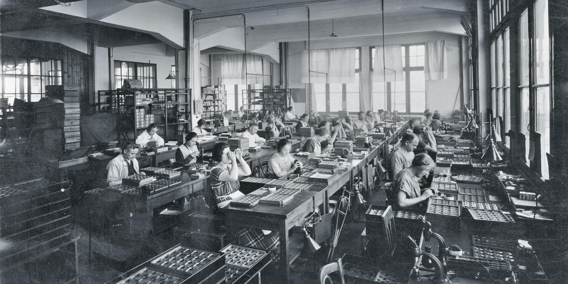 Carl Zeiss, Ernst Abbe e Otto Schott – Uma equipa vencedora