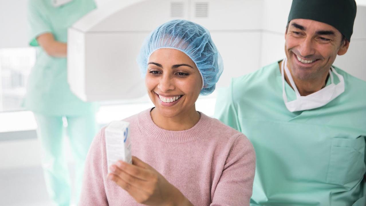 O seu médico poderá receitar-lhe colírios para utilizar após a cirurgia